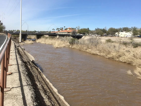 Glenda Garcia - rillito wash