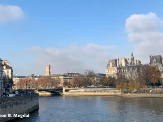 Seine River, Paris.