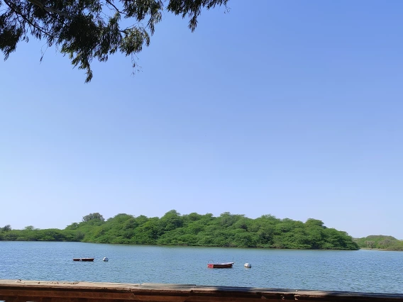 Channa Ganesh photo showing the water and horizon