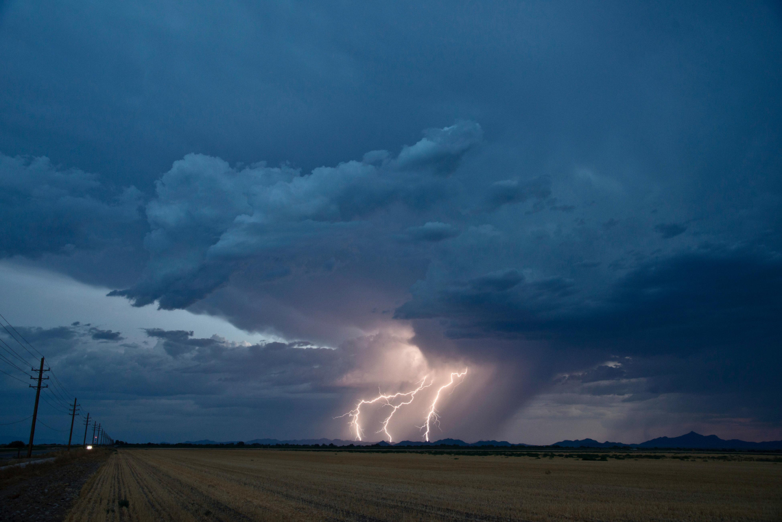 Jim Muntz - Passing By, Marana, AZ, 2023