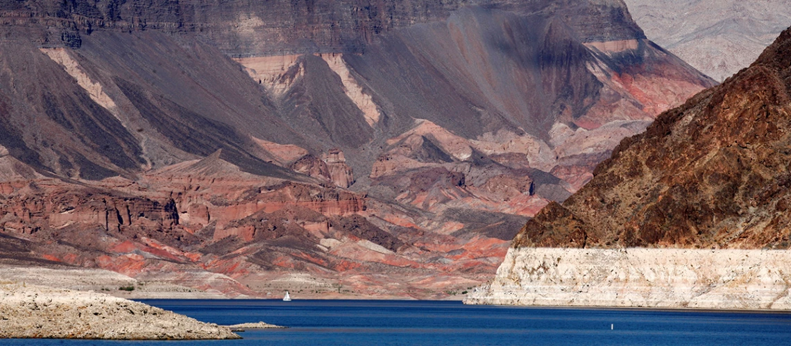 Photo showing drought  - low water levels