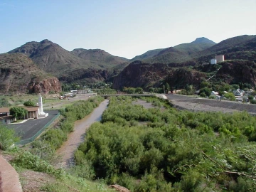 San Francisco River at Clifton